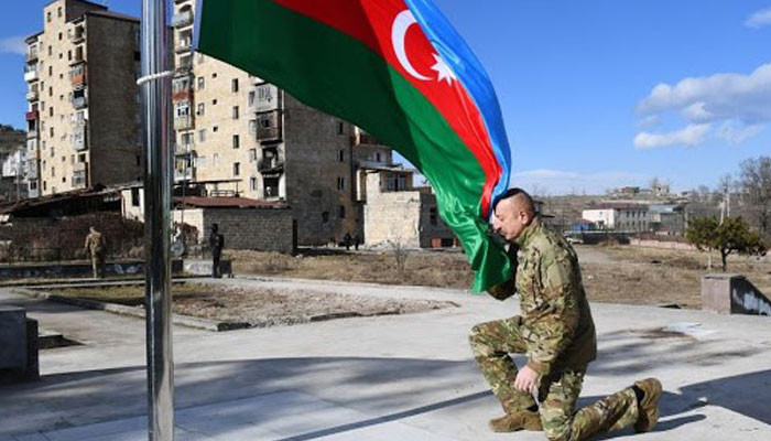 Алиев поднял флаг Азербайджана в Шуши