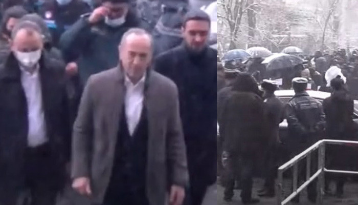 Մեկնարկում է Քոչարյանի և մյուսների գործով դատական նիստը. աջակիցները դատարանի բակում են. ՈՒՂԻՂ ՄԻԱՑՈՒՄ