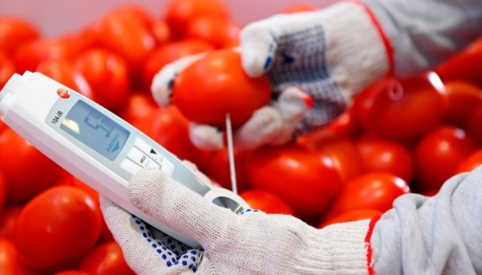 В России обнаружили новую партию зараженных томатов из Азербайджана