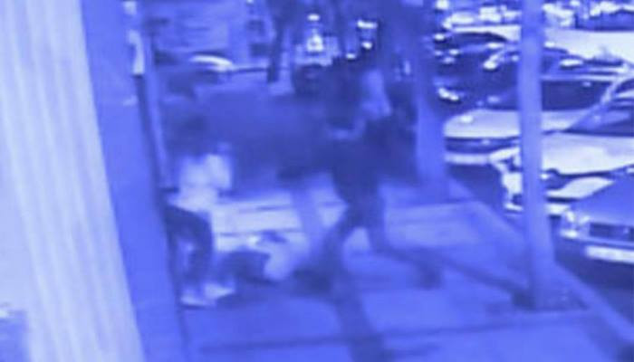 В Стамбуле вооруженный мужчина ранил трех россиян