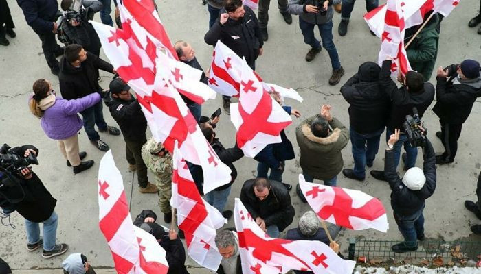 В Грузии начались протесты после задержания главы партии Саакашвили