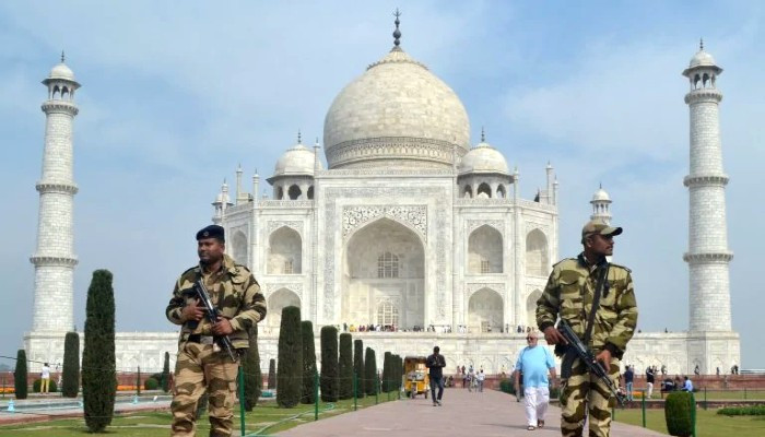 Taj Mahal evacuated briefly after hoax bomb threat
