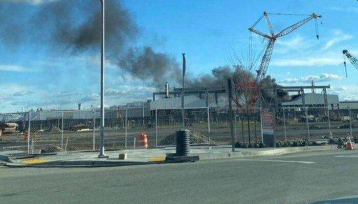 Fire at #Tesla's Fremont factory