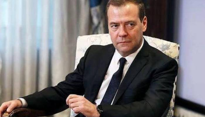 Медведев заявил о возвращении в эпоху холодной войны в отношениях с США