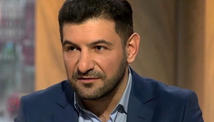 «2 «Գրադ»» արձակել և թույլ չտալ խաղաղապահներին մայիսի 9-ին Հաղթանակի շքերթ անցկացնել»․ ադրբեջանցի լրագրող
