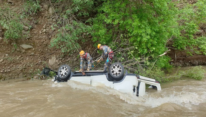 Ստեփանակերտ-Ասկերան ավտոճանապարհին ավտոմեքենան դուրս է եկել երթևեկելի գոտուց և հայտնվել «Կարկառ» գետում. վարորդը մահացել է