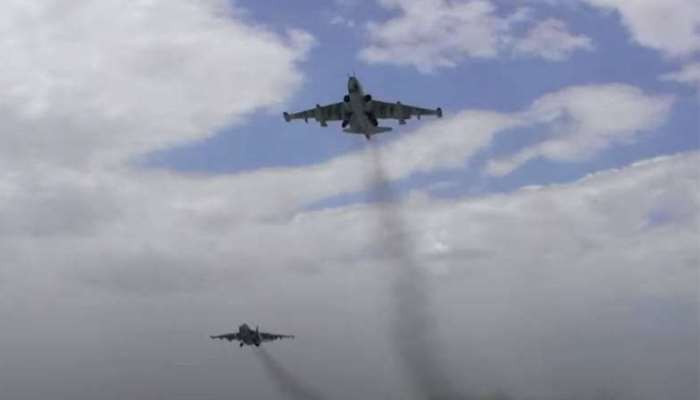 Минобороны АР: боевые самолеты и "Байрактары" выполняют тренировочные полеты