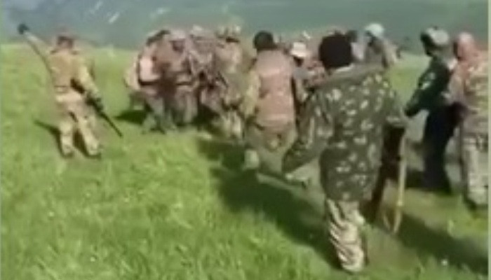 Եվս մեկ տեսանյութ. ինչպես են հայերը վռնդում ադրբեջանցիներին