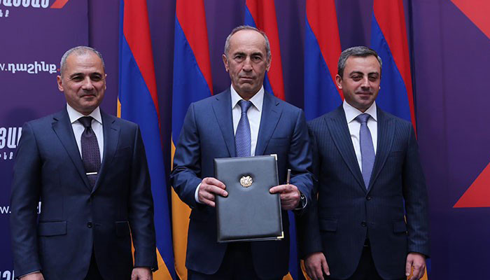 Известна первая десятка предвыборного списка блока «Армения»