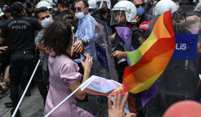 Turkish police fire tear gas to disperse Pride march in Istanbul