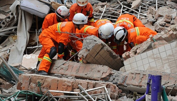 В Китае 17 человек погибли в результате обрушения здания отеля