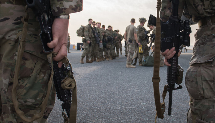 США пообещали до конца года прекратить военные операции в Ираке