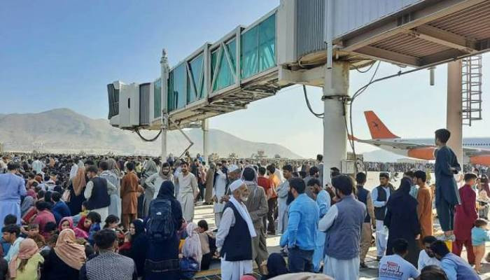 В результате стрельбы американских военных в аэропорту Кабула есть жертвы