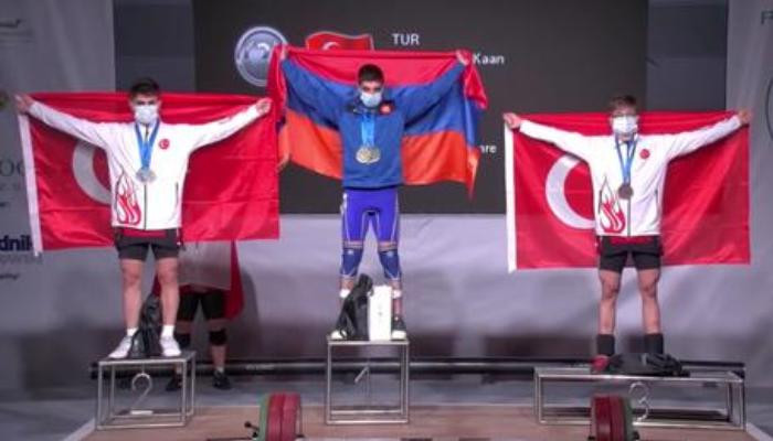 Armenian Rafik Minasyan Wins Gold, Defeating Two Turks At The European U15 Weightlifting Championship