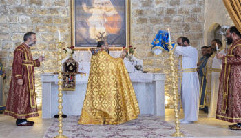 Tarihi Üç Horan Ermeni Kilisesi’nde 106 yıl aradan sonra ilk ayin