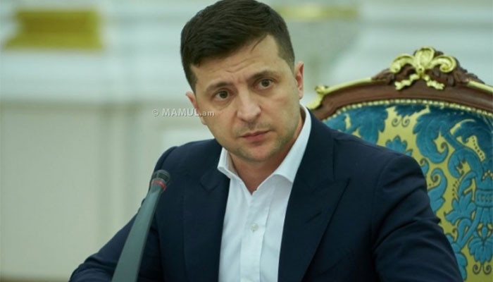 Зеленский заявил о намерении обсудить с Байденом Крым и Донбасс