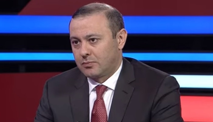 Армен Григорян: Подразделения вооруженных сил, которые в связи с войной вошли в Нагорный Карабах, возвращаются в Армению