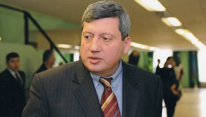 Тофик Зульфугаров: «Азербайджан должен взять под контроль пост на Лачинском коридоре»