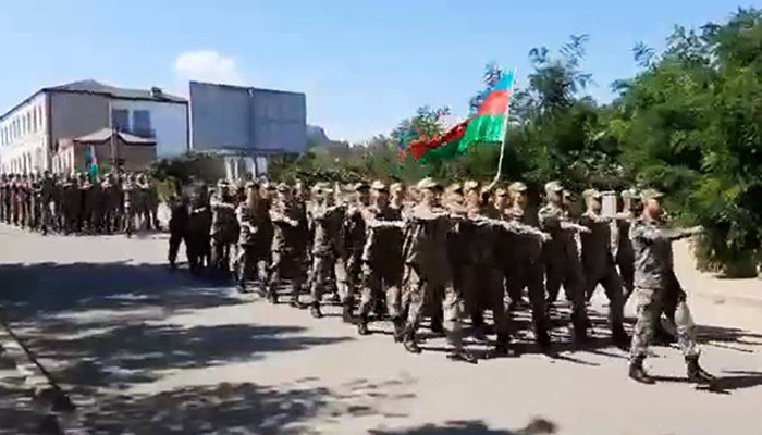 В оккупированном городе Шуши провели военное шествие