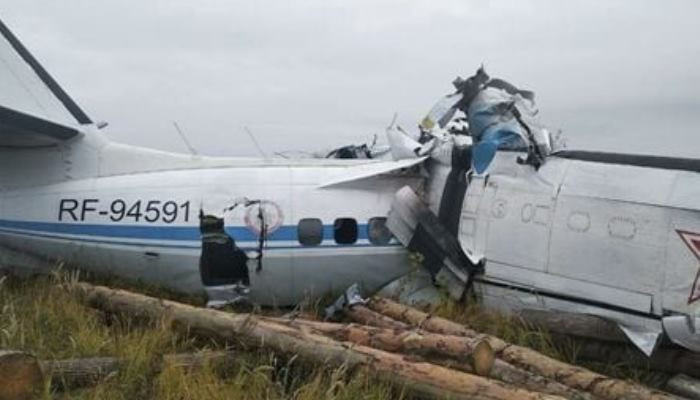 Шесть человек выжили после крушения самолёта в Татарстане