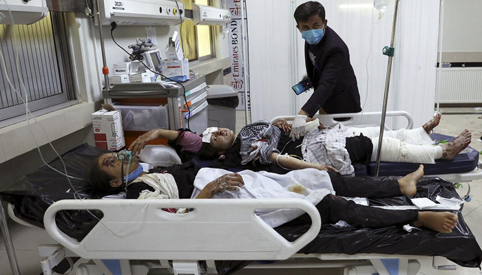 Не менее 19 человек погибли при взрывах у больницы в Кабуле