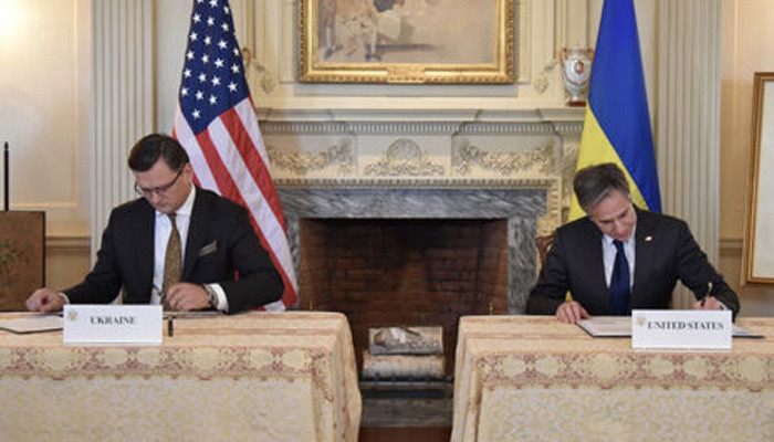 ԱՄՆ-ը և Ուկրաինան ռազմավարական գործընկերության փաստաթուղթ են ստորագրել