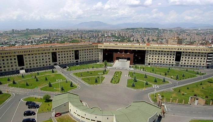 Минобороны Армении: Обстановка по всему периметру армяно-азербайджанской границы относительно стабильная