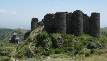Крепость Амберд будет закрыта для посетителей