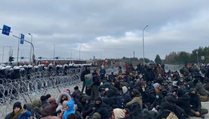 Iraq evacuates 3.5 thousand people from Belarusian-Polish border
