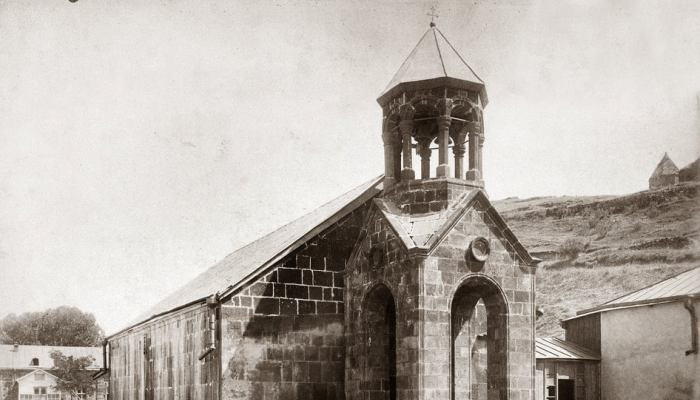 «Բացառիկ լուսանկար. Սևանավանքի երրորդ եկեղեցին, 1890 թ.». Շուխյան