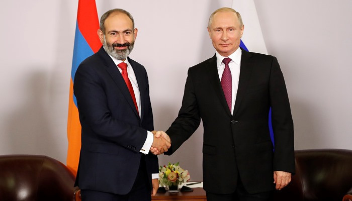 Телефонный разговор с Премьер-министром Армении Николом Пашиняном