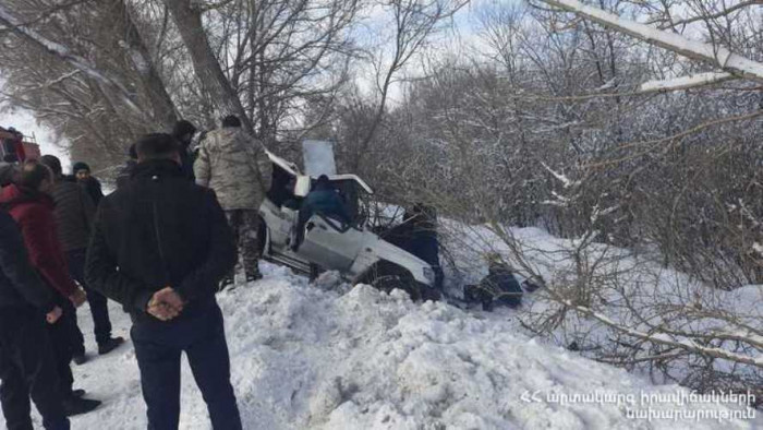 ДТП на трассе Ереван-Севан: один человек погиб, трое пострадали