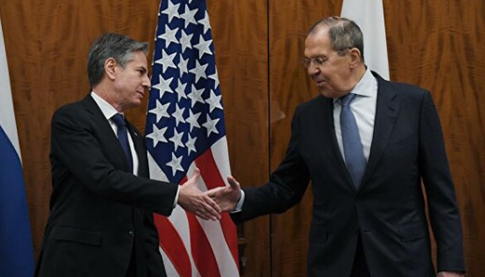 US, Russian diplomats to discuss mounting crisis in Ukraine