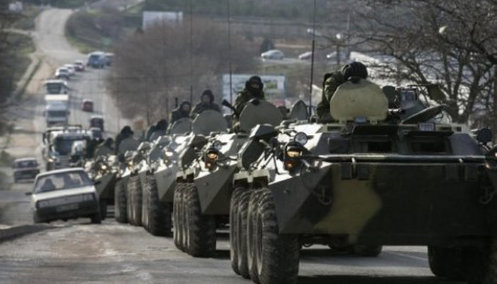 Под Киевом стоит огромная колонна российских войск: Пентагон