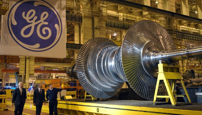 GE suspends its operations in Russia