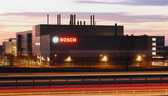 Bosch stops deliveries of spare parts for trucks to Russia