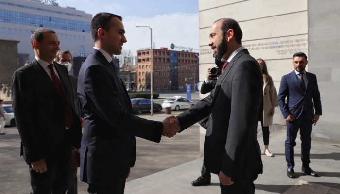 Visit of the Minister of Foreign Affairs and International Cooperation of Italy commended