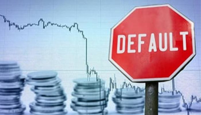 Россия объявила дефолт по своему внешнему долгу
