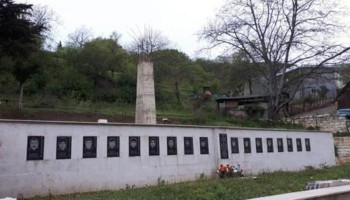 Ազոխում պղծվել է Հայրենական և Արցախյան առաջին պատերազմների զոհերի հուշարձանը