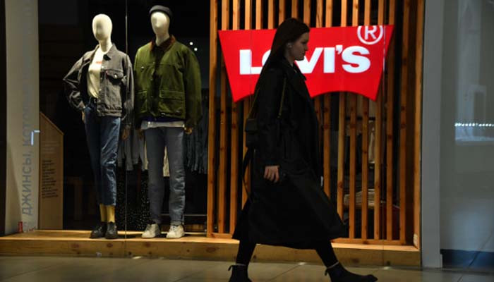Levi's suspends sales in Russia