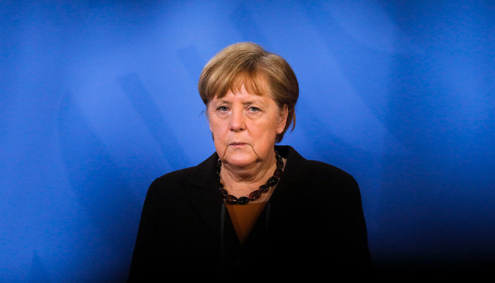 Merkel shows solidarity for Ukraine
