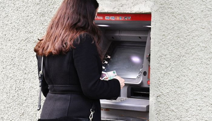 В России начнут производить банкоматы с отечественными процессорами