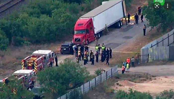 At least 46 found dead in abandoned lorry
