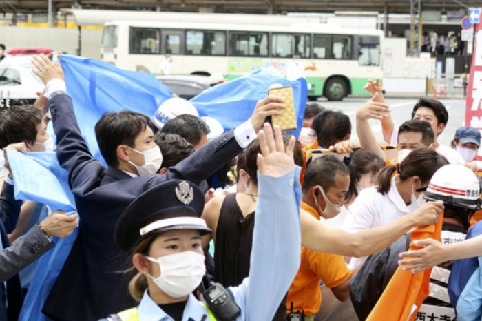 Մահափորձ՝ Ճապոնիայի նախկին վարչապետի դեմ. վերջինը կենդանության նշաններ ցույց չի տալիս