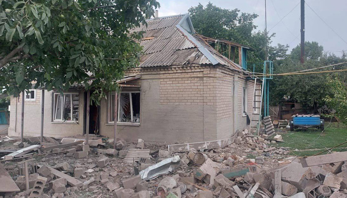 Russian shelling said to have killed 13 civilians in Dnipropetrovsk