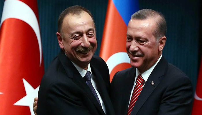 Эрдоган поздравил Алиева с «возвращением» Лачина