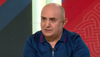 Самвел Бабаян: В Арцахе нужно немедленно менять Конституцию и идти на выборы