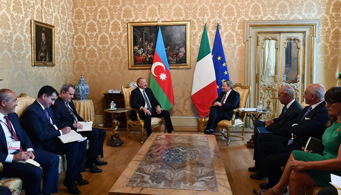 Алиев и Драги обсудили прошедшие в Брюсселе переговоры