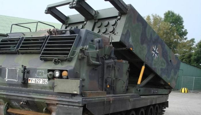 Germany to supply Ukraine with Mars II MLRS and Panzerhaubitze 2000 artillery mounts