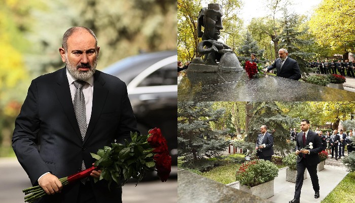 Никол Пашинян воздал дань уважения жертвам преступления 27 октября